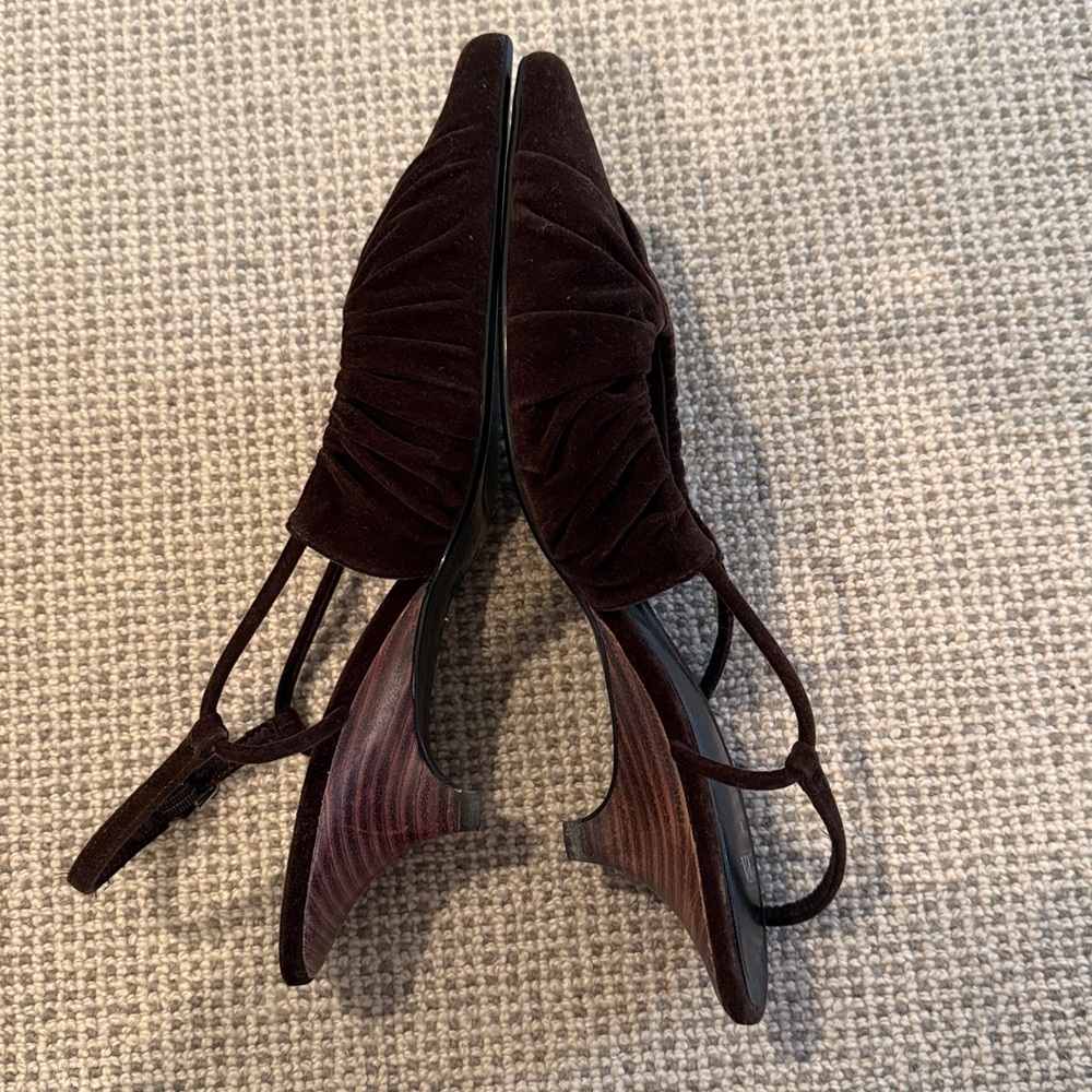 Zara velvet with wood look kitten heel - size 38 - Picture 7 of 7